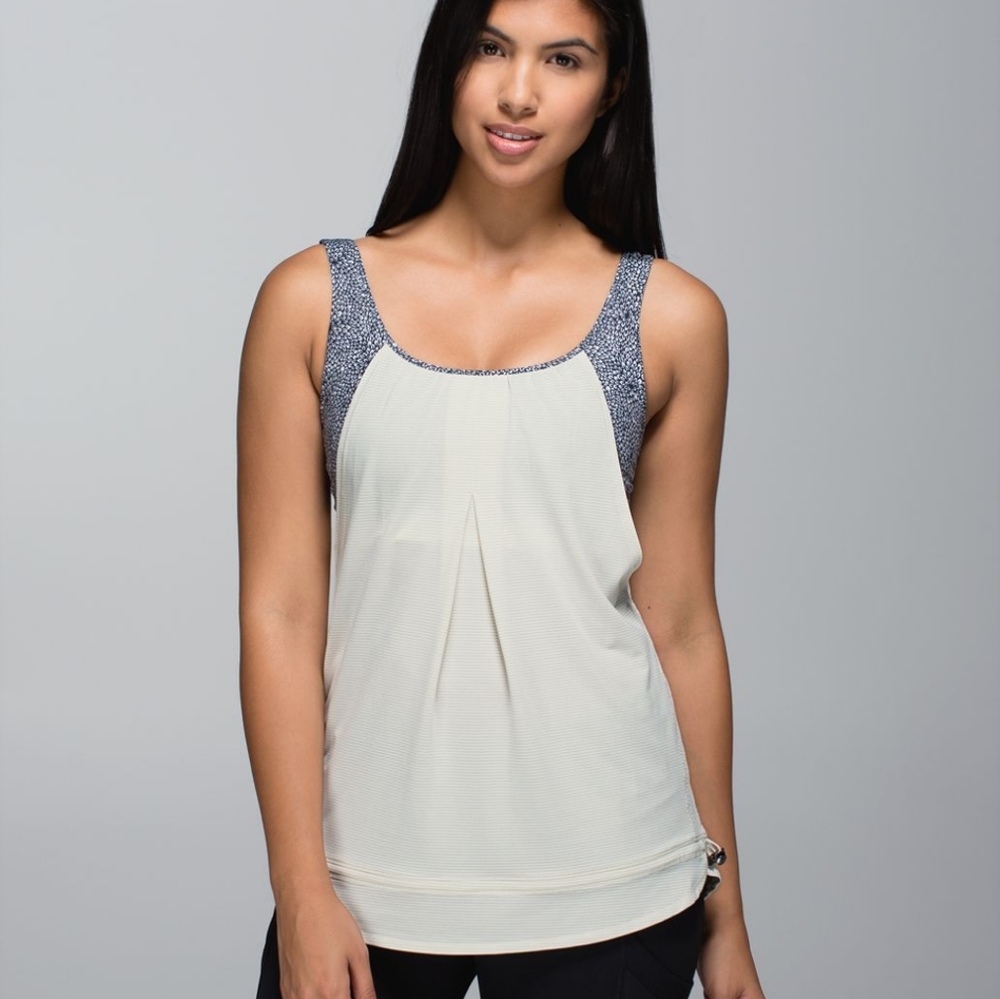 Lululemon Run Times Size 6 TankHeathered Ghost / Plush Petal Black Ghost / Ghost